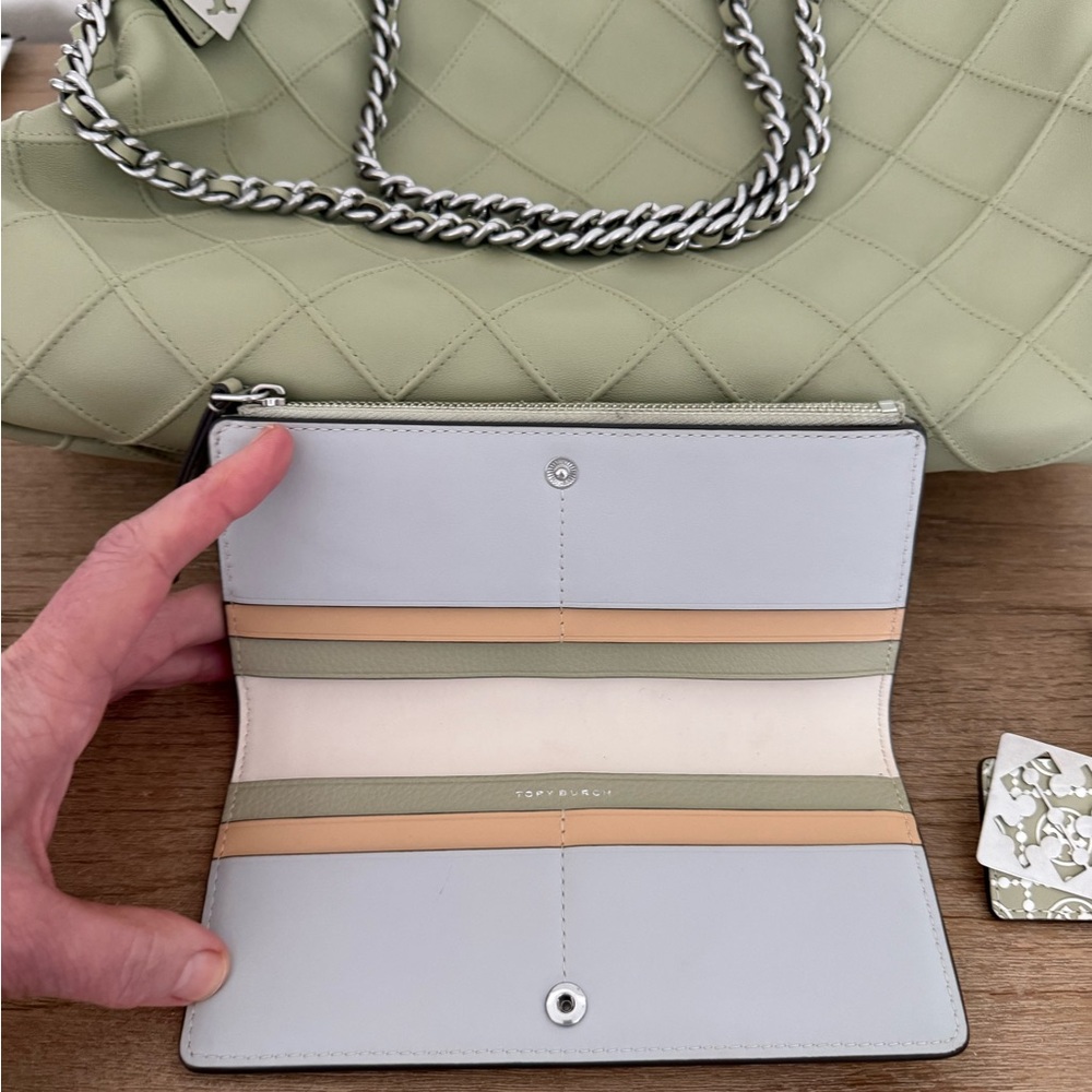 4 Piece Set! Tory Burch Quilted Chain Shoulder Bag - Fleming in Olive Sprig - Picture 12 of 16